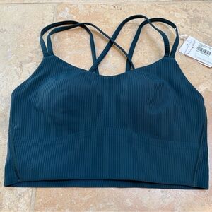 Lululemon women’s Like a Cloud Longline Ribbed Sports Bra- NWT